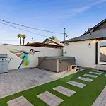 Charming House & Cottage In Downtown Phoenix